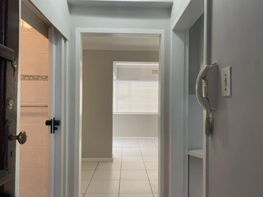 To Let 0 Bedroom Property for Rent in Sea Point Western Cape